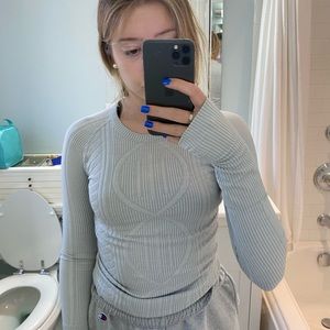 Lululemon Long sleeve shirt